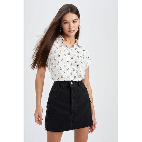 Defacto Woman Coool Regular Fit Shirt Neck Woven Short Sleeve Shirt - White (Z1661AZ-WT16)